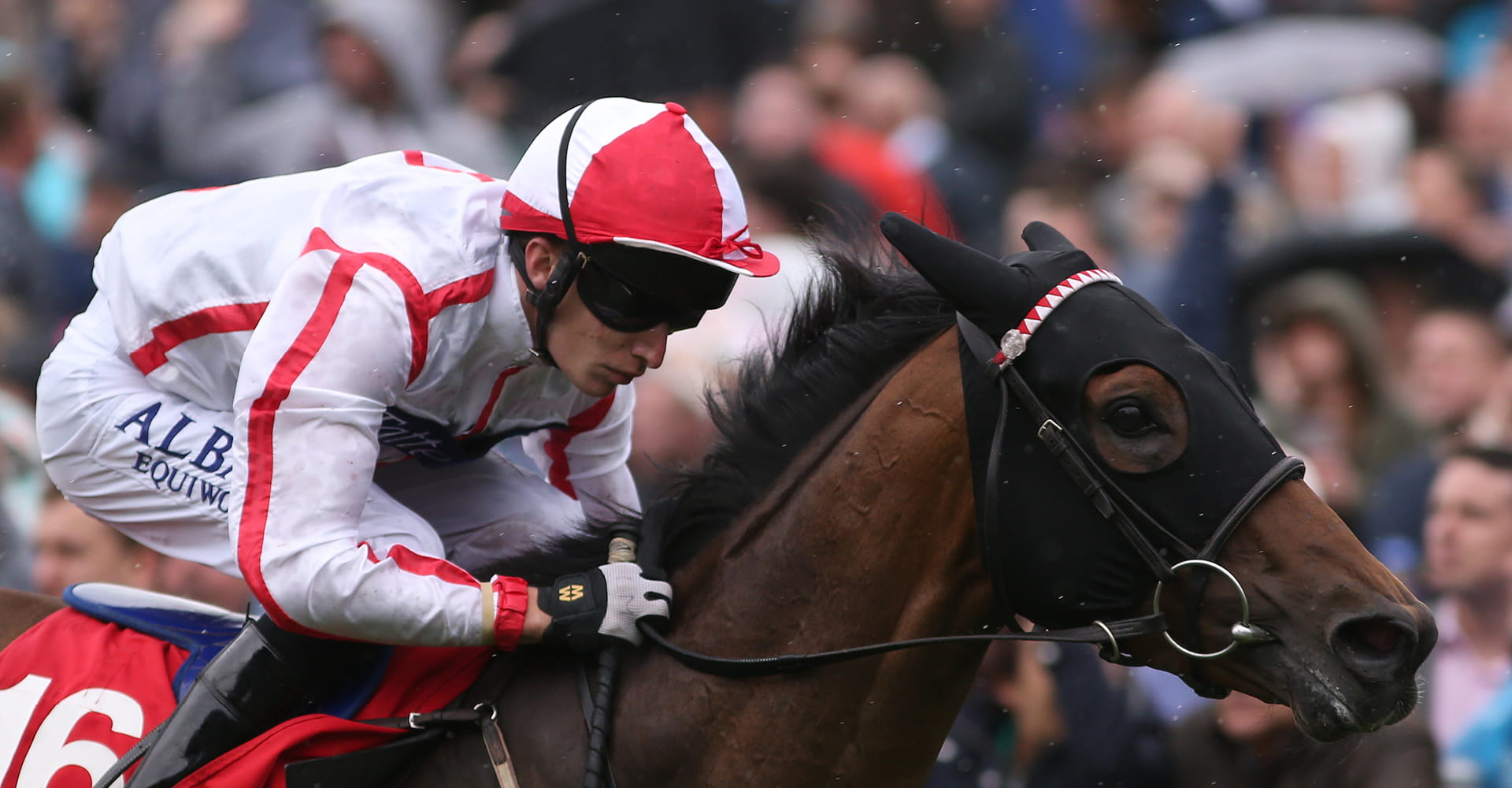 Flat Jockey Table